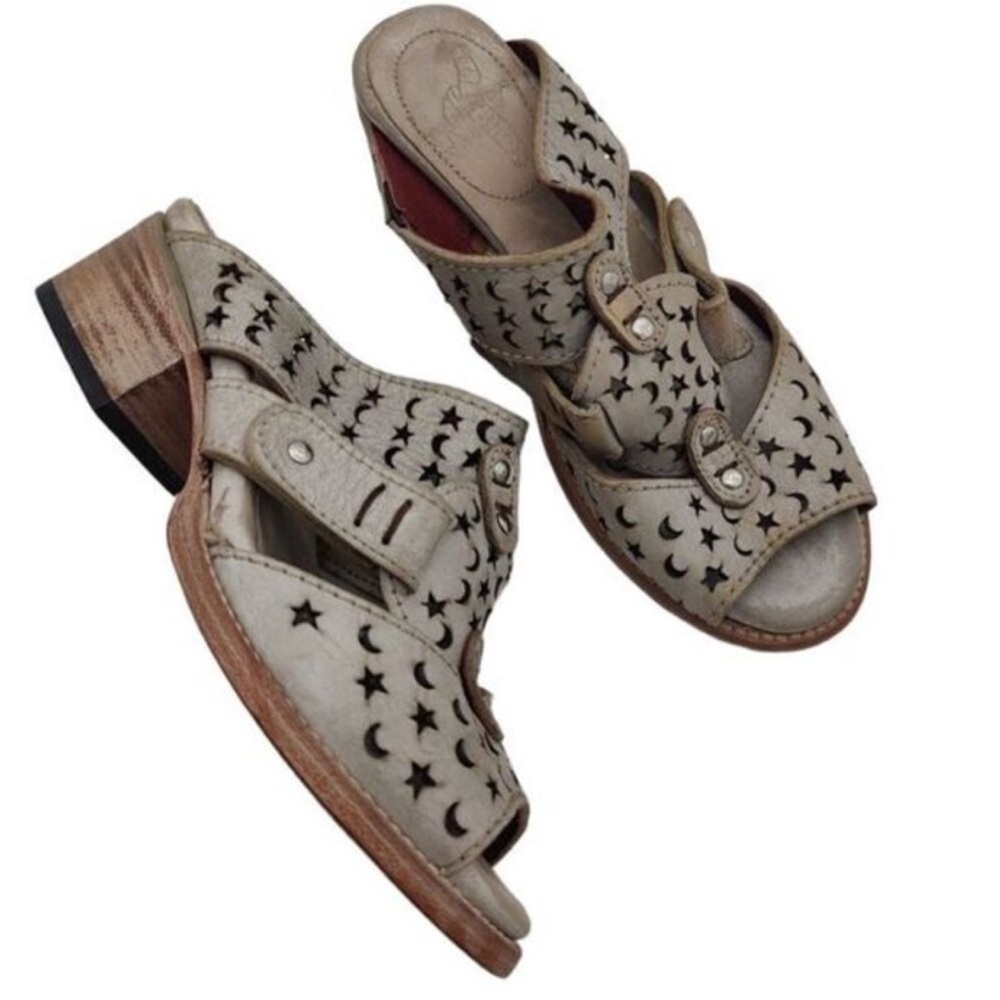 Freebird by Steven Cream Star and Moon Mules